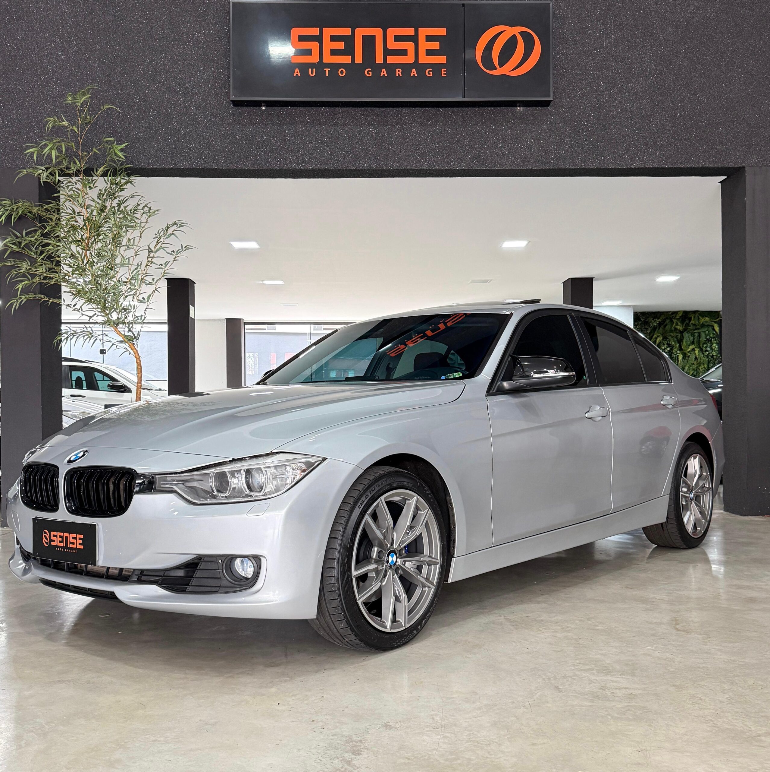 Bmw 328i 2.0 turbo 2014